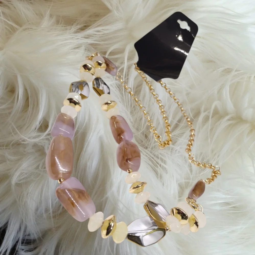 N/A gold tone